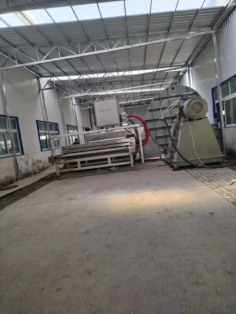 伊犁宇科商貿(mào)#中空玻璃生產(chǎn)線 #生產(chǎn)車間現(xiàn)場(chǎng) #鋼化